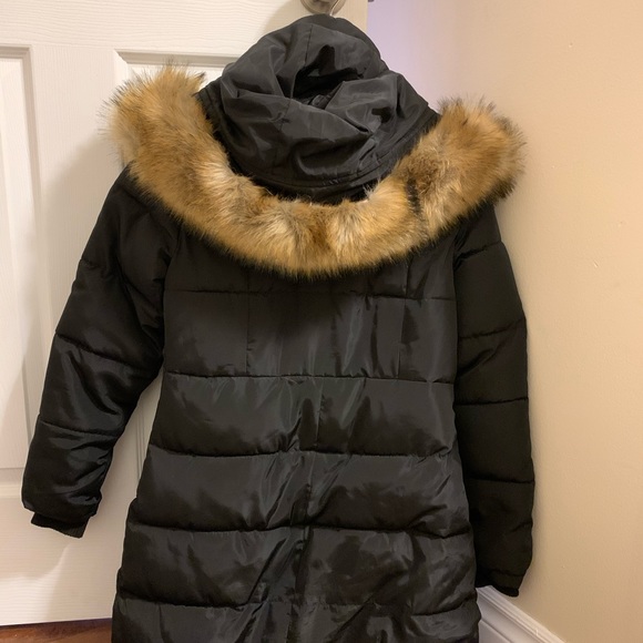 Black winter jacket - Picture 2 of 3